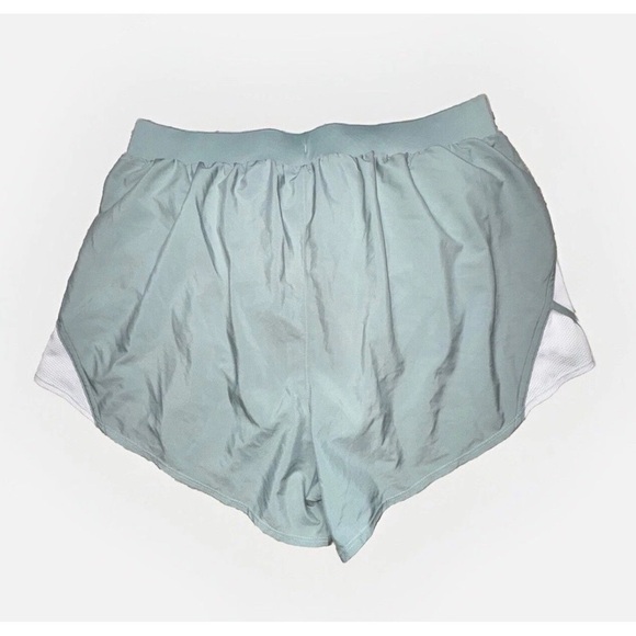 Under Armour Women’s Plus Size 1X Lined Athletic Gym Shorts Baby Blue Logo EUC - Picture 5 of 8